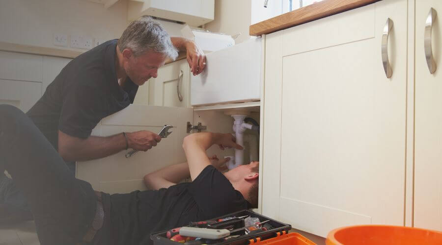 Professional burst pipe repair services in Joaquin, TX